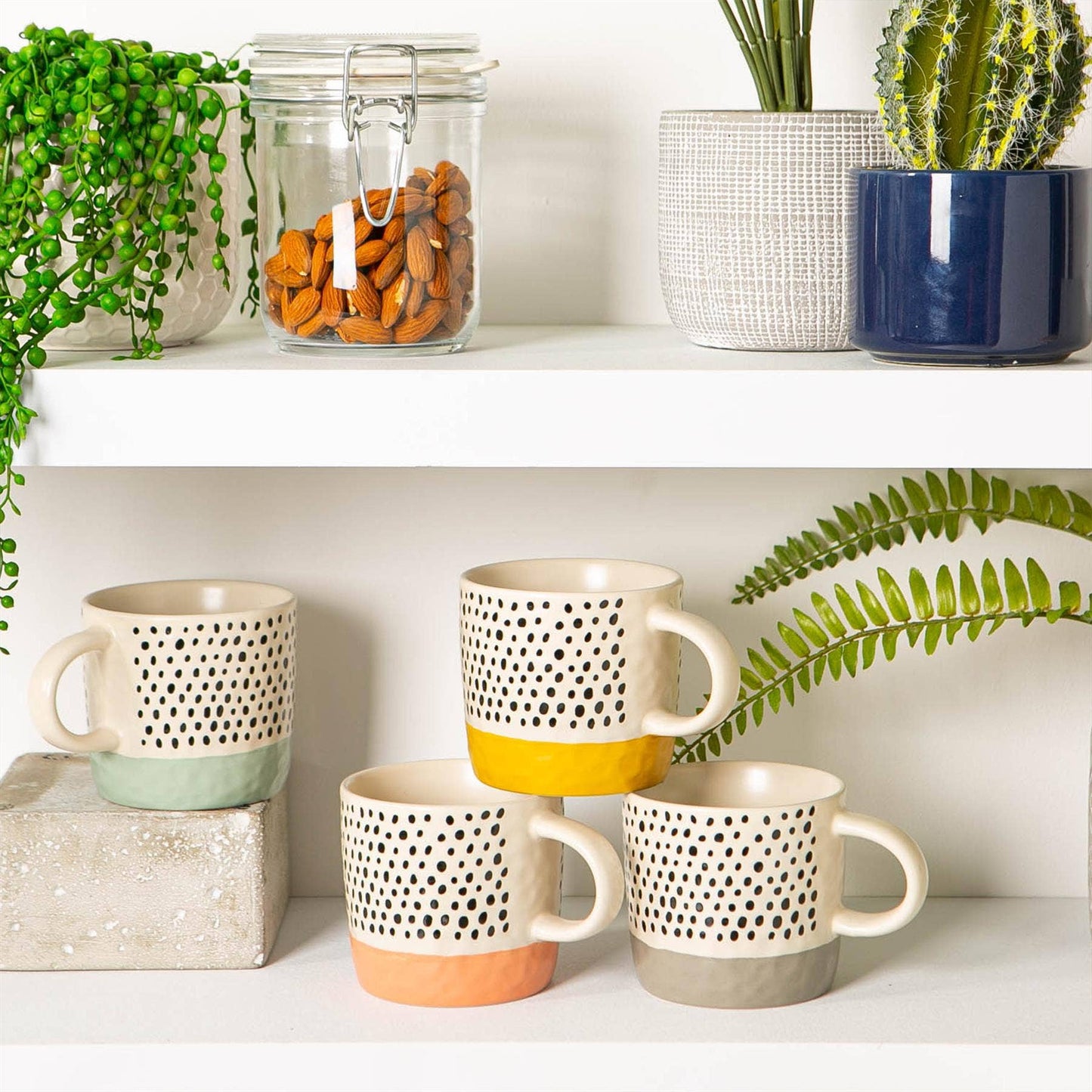 Nicola Spring Two-Tone Ceramic Coffee Mug β Pink (385 ml)